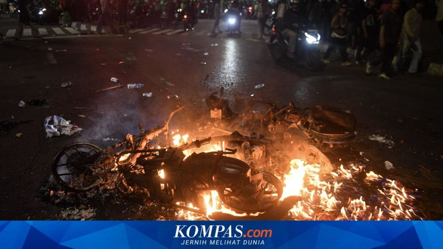 Antara Pam Swakarsa 1998 dan Fenomena Ormas Masa Kini