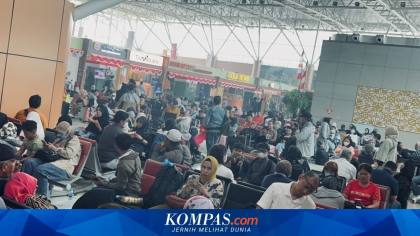 Penerbangan di Bandara Supadio Pontianak Terkendala Asap Karhutla, Ini Kata Kemenhub