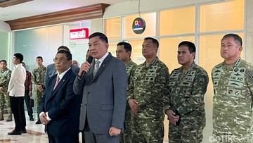 Heli Jepang Bantu Atasi Karhutla, Menhan: Kerja Sama Pertahanan