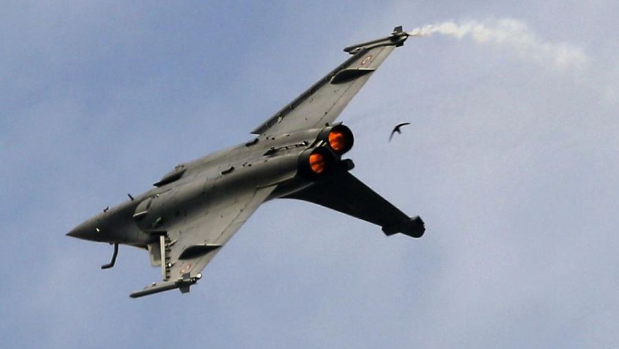 Kala Jet Tempur J-16 China 'Bentrok' dengan Rafale Milik Mesir