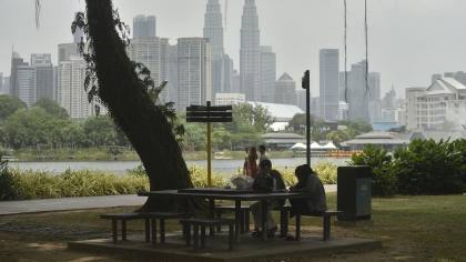 Titik Hotspot Ikut Muncul di Negara Tetangga RI, Di Mana Saja?