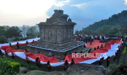 Tarik Ulur Warisan Budaya dan Proyek Geotermal di Gunung Ungaran