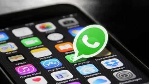 Berawal Salah Invite Orang Tua, Diduga Grup WhatsApp LGBT Berisi Siswa Sekolah Terbongkar