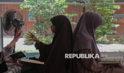 LPS Perkuat Literasi Keuangan di Lingkungan Pesantren