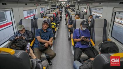 FOTO: Kereta Bandara Gantikan KRL Jakarta Kota-Tanjung Priok