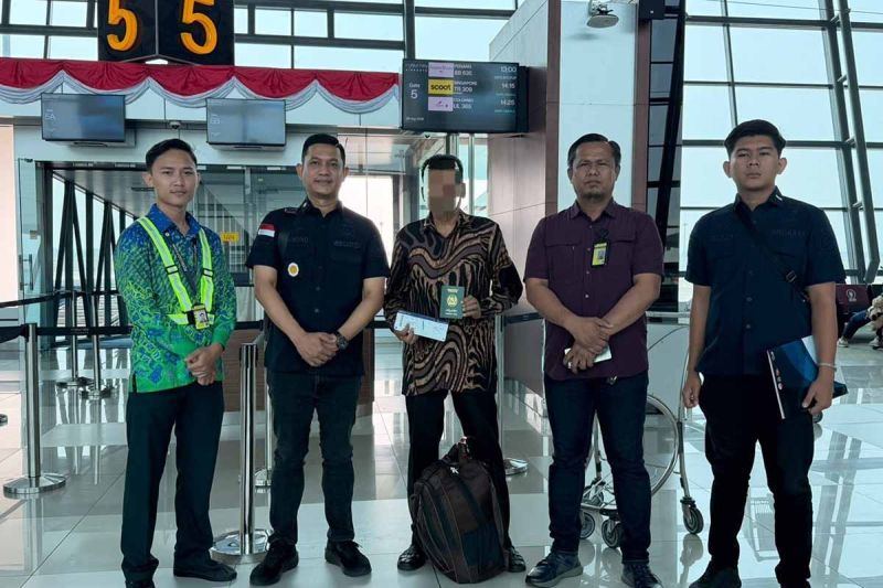 Imigrasi Banda Aceh deportasi WN Pakistan eks narapidana keimigrasian