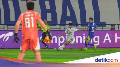 Persib Bandung Comeback Ungguli PSM Makassar 3-1