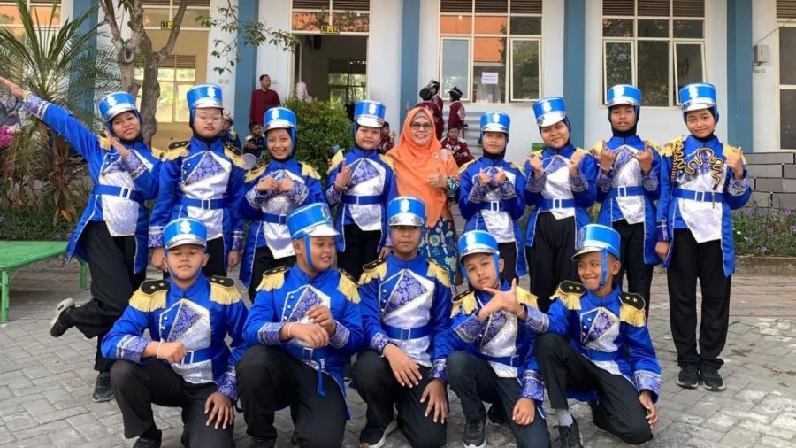 September Ceria, SD Muri Kebomas Isi Sabtu dengan Beragam Kegiatan Positif
