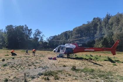 BPBD Jatim kerahkan helikopter water bombing padamkan karhutla Semeru