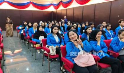 Mahasiswa Sastra Inggris UBSI Kunjungi Russian House, Perluas Wawasan Budaya dan Peluang Studi ke Ru