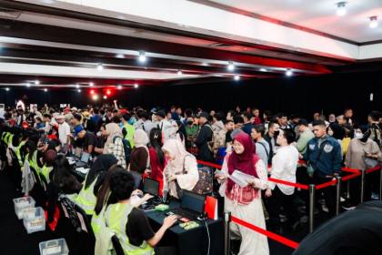Hari pertama pengambilan RPC Merdeka Run ramai antrean