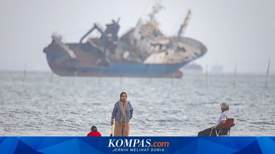 Lalu Lintas Kapal di Selat Hormuz Anjlok, Pasokan Minyak Dunia Terancam