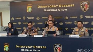 1 Warga Meninggal di Pejompongan Semalam, Polisi Bantu Evakuasi