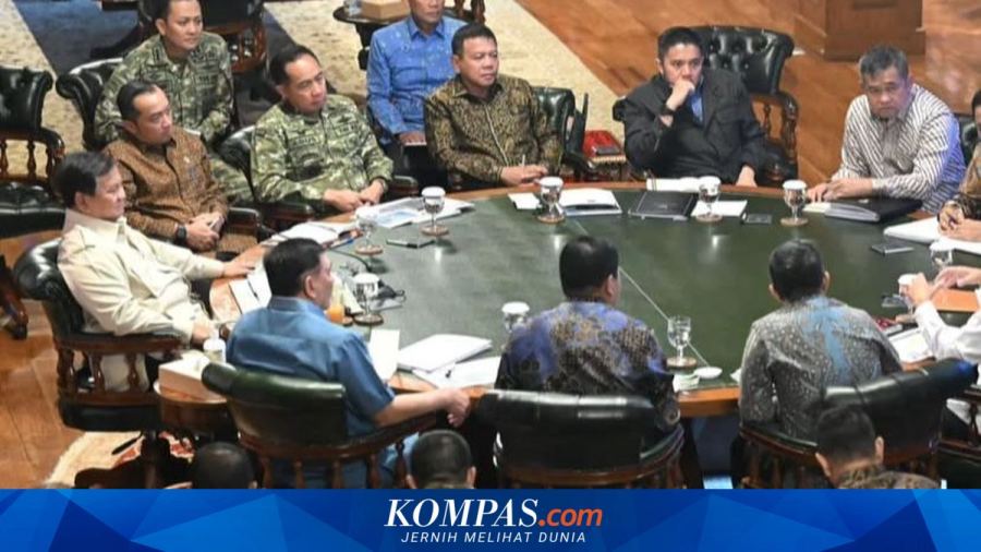 Prabowo Panggil Panglima TNI hingga Mendikti ke Hambalang, Bahas Suku Dayak-Karhutla