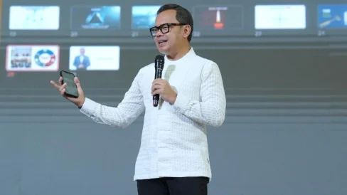 Bangun Indonesia, Wamendagri Bima Ajak Generasi Muda Ambil Peran di Tengah Disrupsi Digital