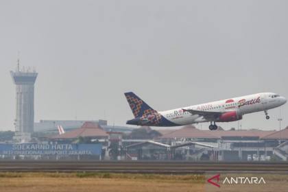 BMKG: 8 bandara telah aman dari paparan abu vulkanik Anak Krakatau