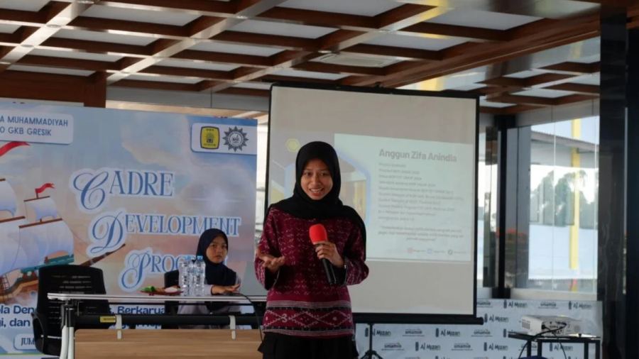 Buat Program Jangan Asal Jadi! Ini Pesan Anggun Zifa untuk Pengurus KM3 Smamio