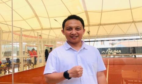 Dari Lapangan Padel ke Ruang Berbagi, Alumni UNM Jalani Karier sebagai IT Manager dan Dosen