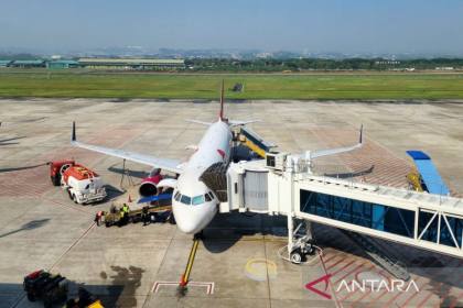 Bandara Semarang: 29 penerbangan batal akibat erupsi Anak Krakatau